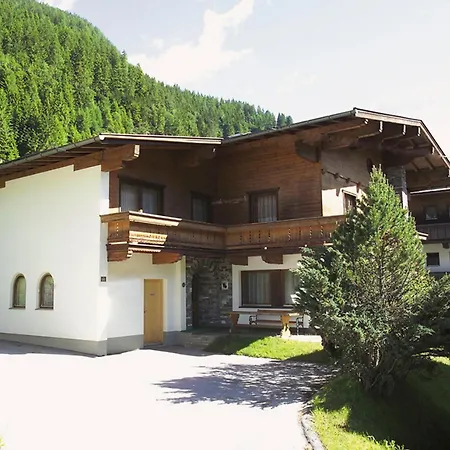 Sahra Holiday home